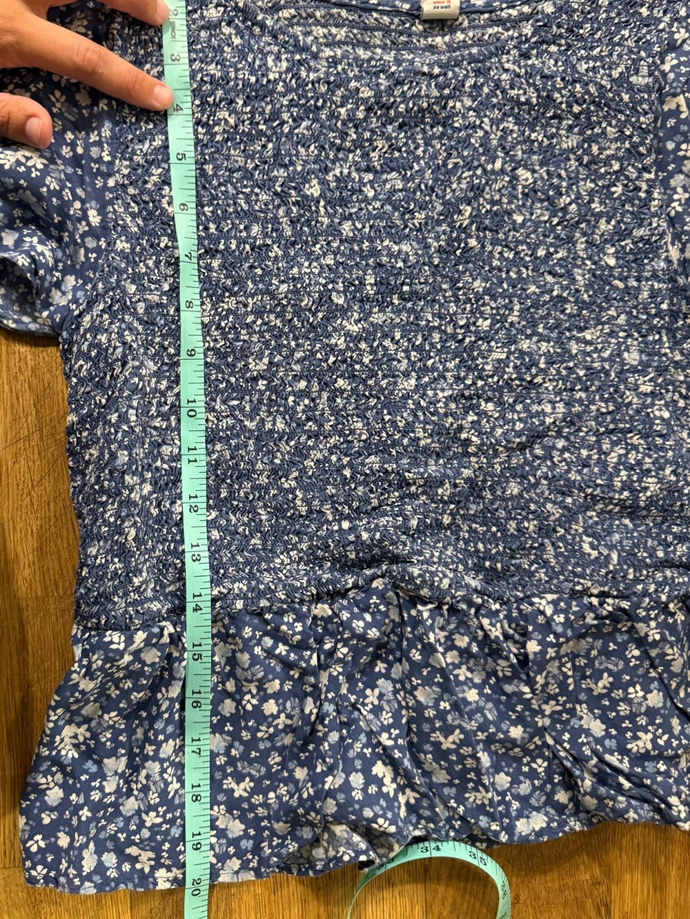Old Navy Blue Floral Smocked Skimmer Tee - Picture 8 of 9